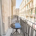 아파트 St Julians Walk Everywhere And Comfort