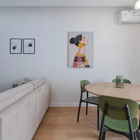 Daire St Julians One Bedroom Walk Everywhere And Comfort *