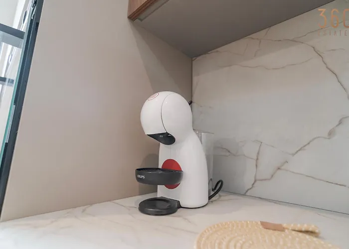 St Julians One Bedroom Walk Everywhere And Comfort